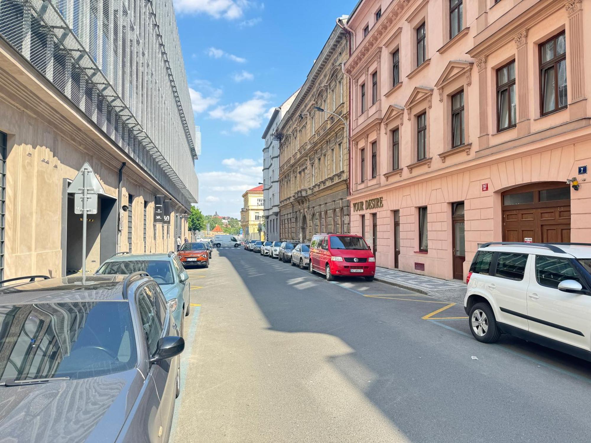 Free Parking - Cozy Apartment Near Vysehrad Railway Bridge Prag Exterior foto